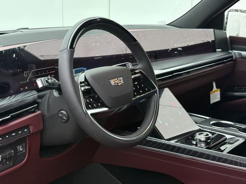 New 2026 Cadillac Escalade Luxury w/ Touring Package image 19