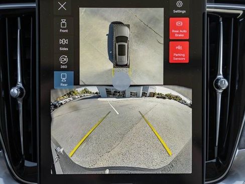 New 2026 Volvo XC90 B6 Ultra w/ Lounge Package image 41