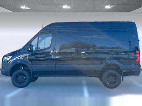 New 2026 Mercedes-Benz Sprinter 2500 image 2