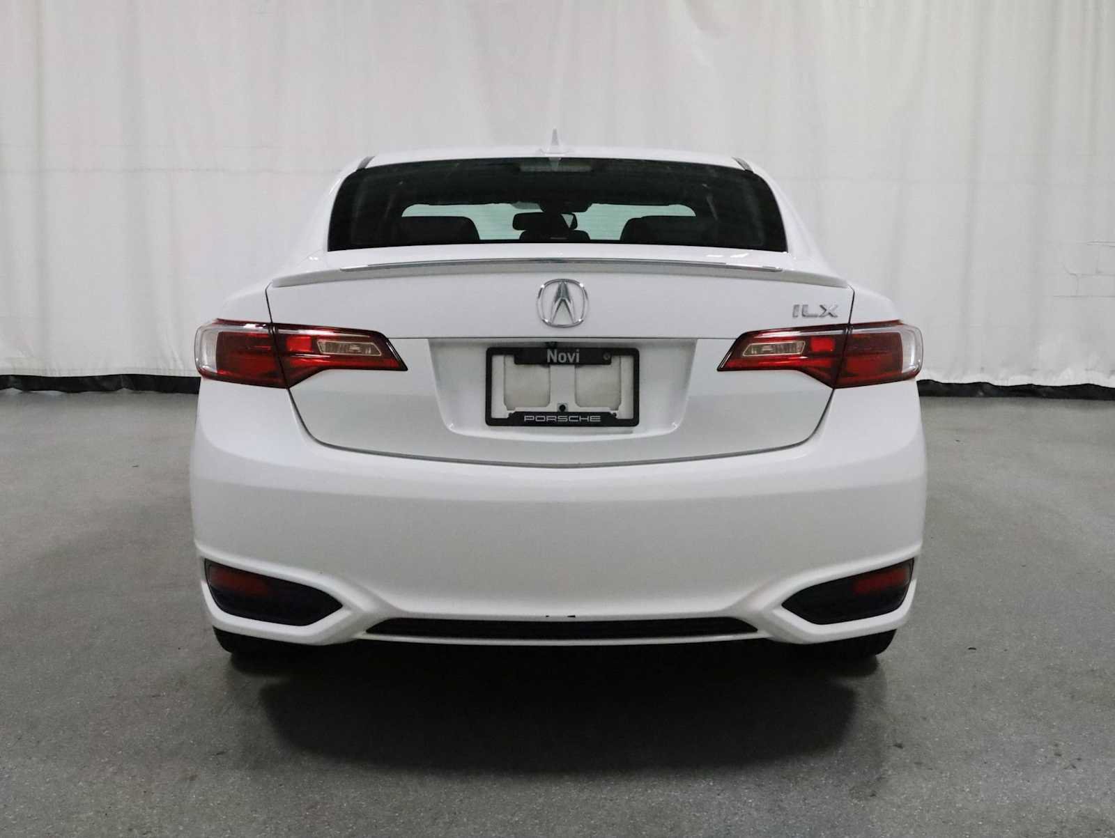 Used 2016 Acura ILX FWD image 7