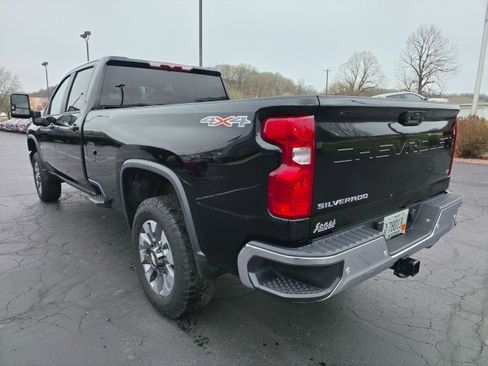 Used 2025 Chevrolet Silverado 2500 LT w/ All Star Edition image 3