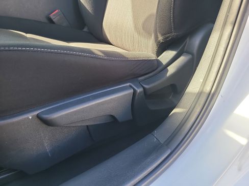 Used 2023 Nissan Sentra SV image 17