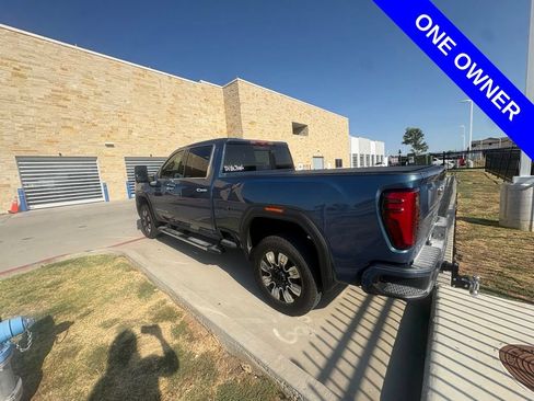 Used 2026 GMC Sierra 2500 Denali w/ Denali Reserve Package AWD/4WD image 4