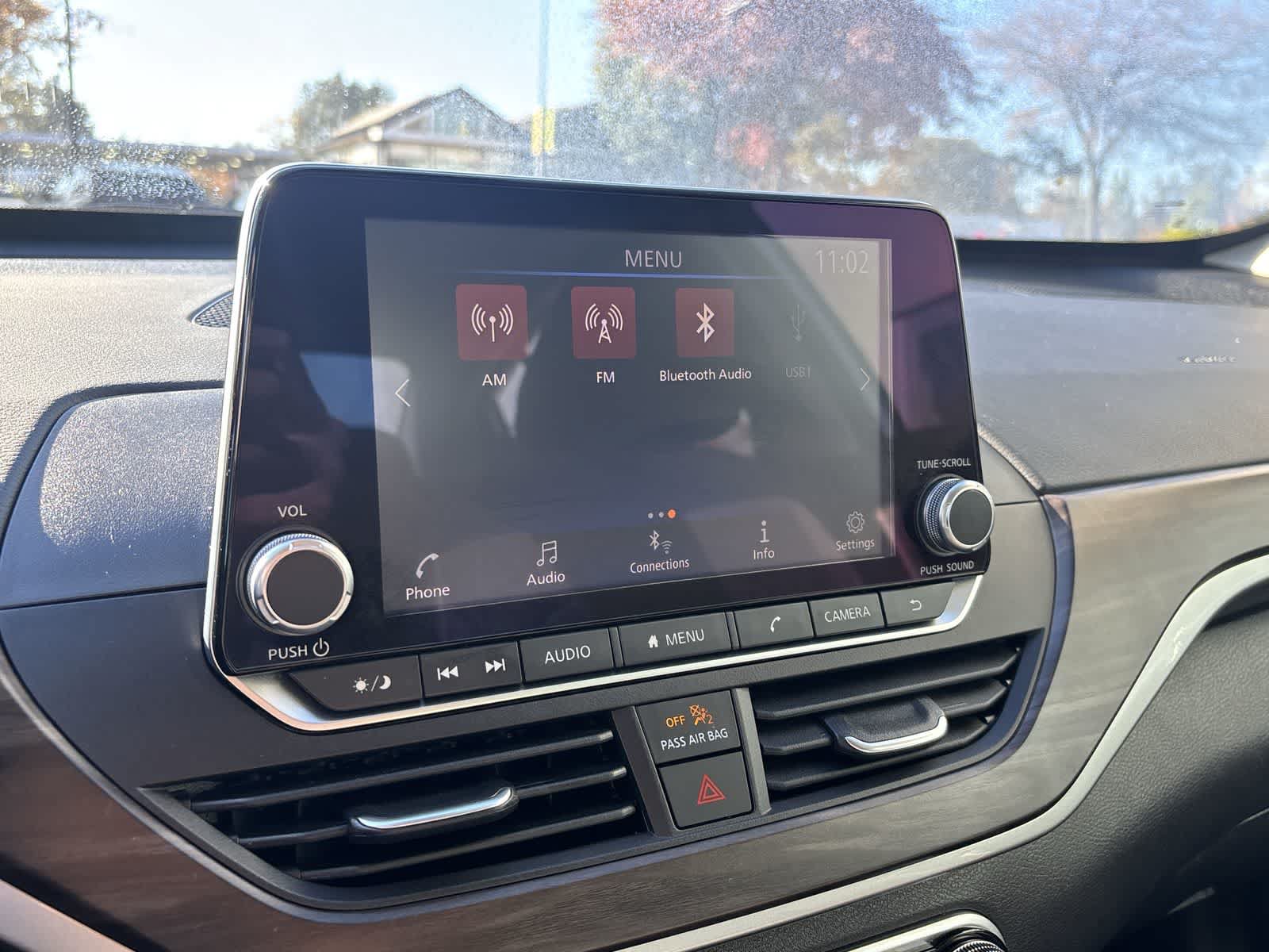 Used 2024 Nissan Altima 2.5 SV FWD image 19