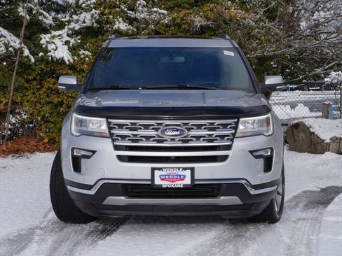 Used 2018 Ford Explorer Limited image 34