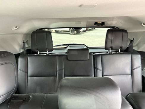 Used 2024 Toyota Sequoia Limited w/ Tow Technology Package AWD/4WD image 20
