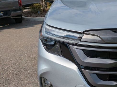 Used 2026 Subaru Forester Limited image 9