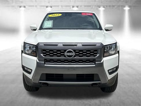 Certified 2025 Nissan Frontier SV w/ SV Convenience Package AWD/4WD image 2