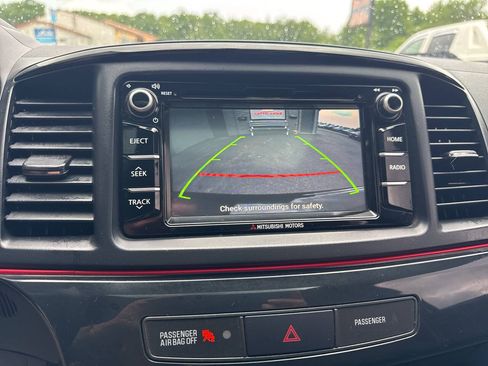 Used 2017 Mitsubishi Lancer LE FWD image 29