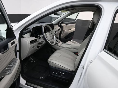Certified 2024 Hyundai Palisade Calligraphy AWD/4WD image 13