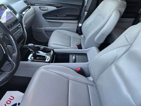 Used 2018 Honda Ridgeline RTL-E image 12