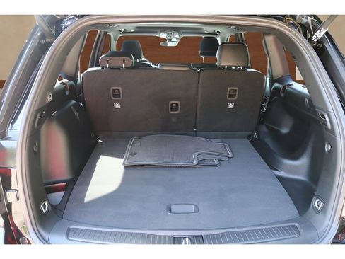 Used 2023 Jeep Grand Cherokee Altitude RWD image 18