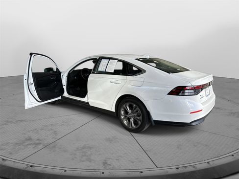 Certified 2024 Honda Accord EX image 6