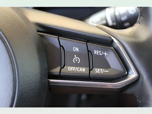 Used 2017 MAZDA MAZDA3 Touring image 26