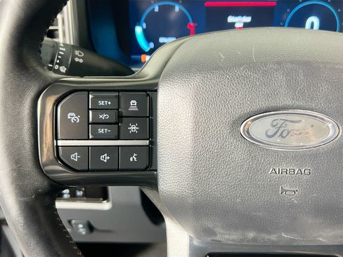 Used 2024 Ford F250 Platinum AWD/4WD image 18