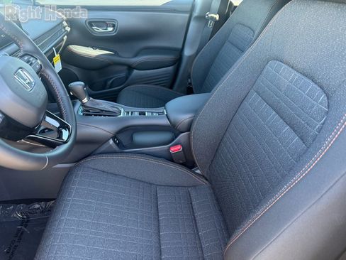 Used 2026 Honda HR-V Sport image 13