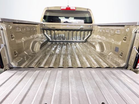 Used 2024 Chevrolet Colorado W/T image 35