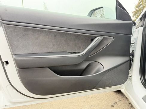 Used 2020 Tesla Model 3 Long Range image 6