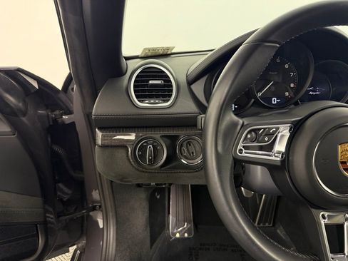 Certified 2023 Porsche 718 Boxster Spyder image 25