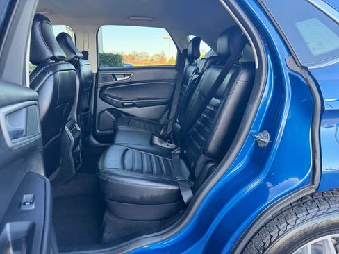 Used 2024 Ford Edge SEL image 37