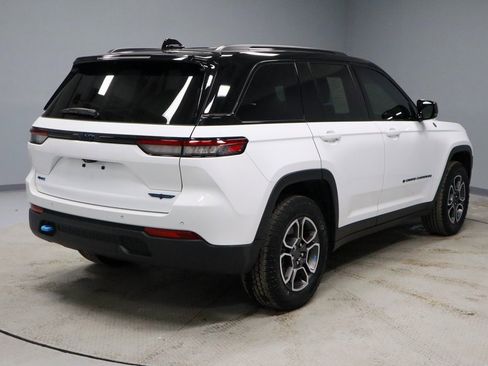 Used 2022 Jeep Grand Cherokee Trailhawk image 13