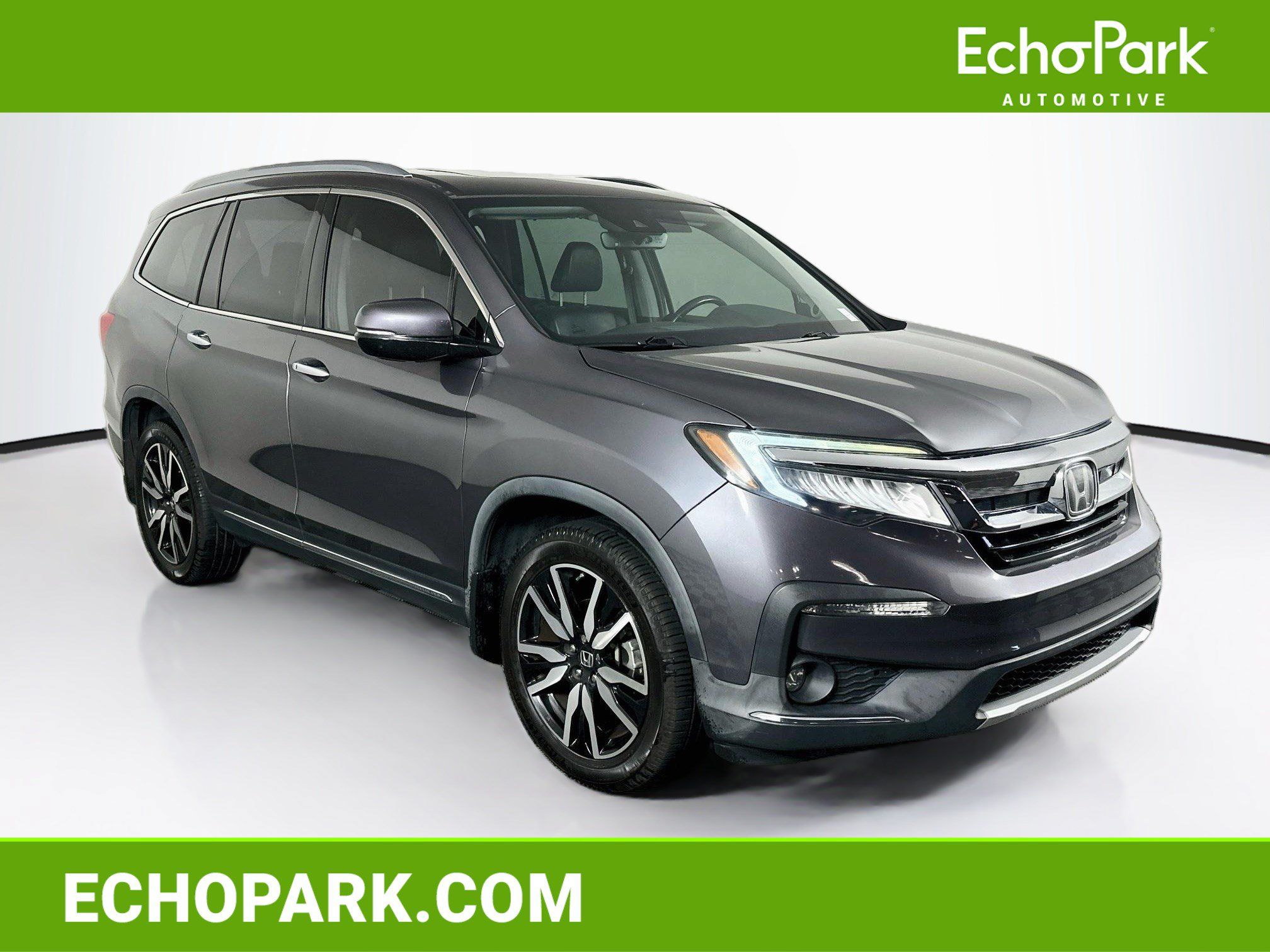 Used 2019 Honda Pilot Touring image 1