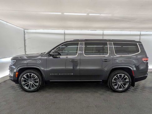 Used 2024 Jeep Grand Wagoneer Series III image 3