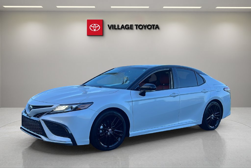 Certified 2023 Toyota Camry XSE w/ Navigation Package FWD image 1