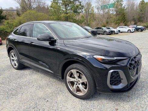 Used 2025 Audi Q5 Premium Plus AWD/4WD image 3