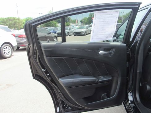 Used 2022 Dodge Charger SXT w/ Plus Group AWD/4WD image 14