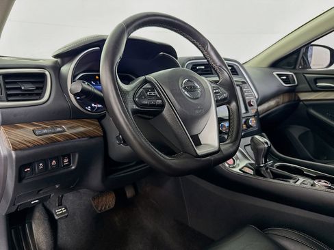 Used 2016 Nissan Maxima Platinum image 22