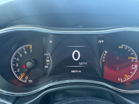 Used 2020 Jeep Grand Cherokee Limited w/ Luxury Group II RWD image 11