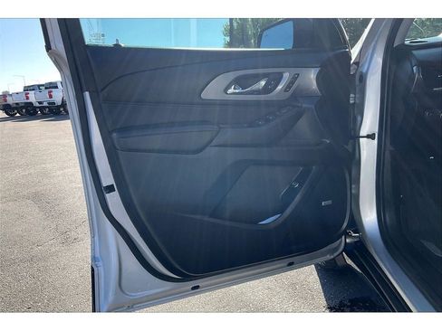 Used 2018 Chevrolet Traverse Premier w/ Redline Edition image 23