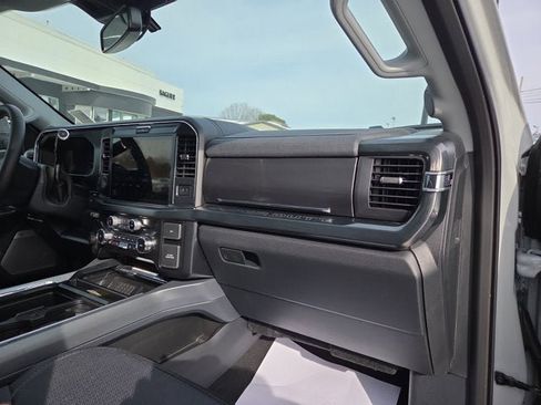 Used 2025 Ford F350 Lariat w/ Lariat Ultimate Package image 15