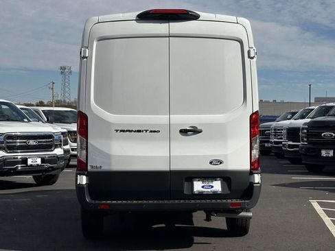 New 2026 Ford Transit 250 Base image 3