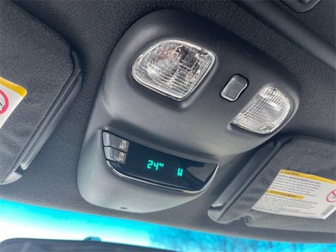 Used 2002 Chevrolet Blazer LS w/ Preferred Equipment Group image 23