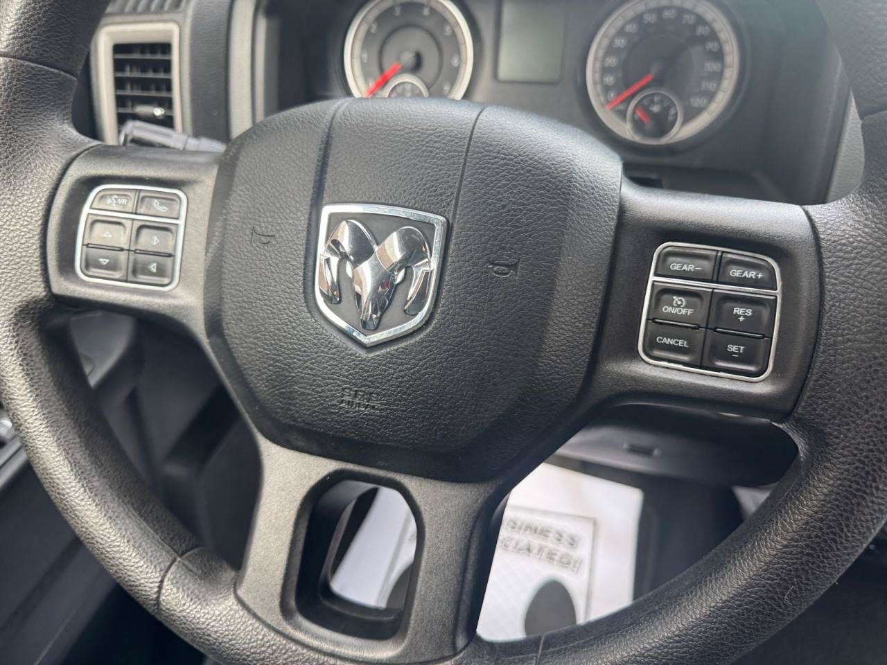 Used 2017 RAM 1500 Express AWD/4WD image 17