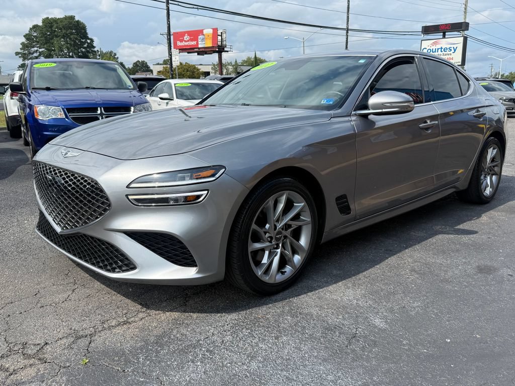Used 2022 Genesis G70 2.0T RWD image 6