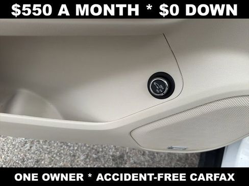 Used 2023 GMC Acadia Denali AWD/4WD image 12
