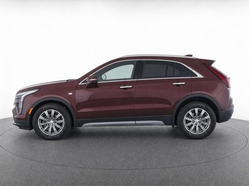Used 2019 Cadillac XT4 Premium Luxury w/ Enhanced Visibility Package AWD/4WD image 2