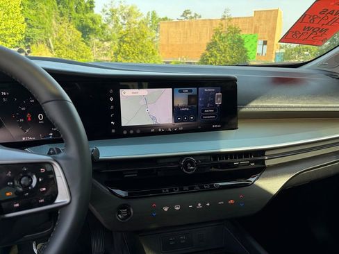 Certified 2025 Nissan Murano SL AWD/4WD image 22