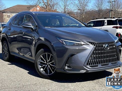Used 2023 Lexus NX 350 AWD image 2