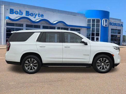Used 2022 Chevrolet Tahoe LT w/ LT Signature Plus Package RWD image 4