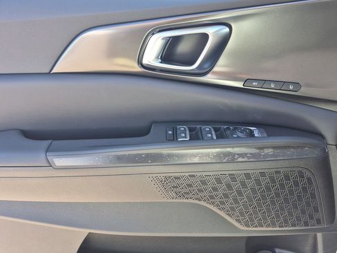 New 2026 Kia Carnival SX FWD image 6