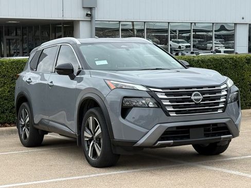 Certified 2025 Nissan Rogue SL image 2