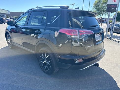 Used 2016 Toyota RAV4 SE FWD image 3