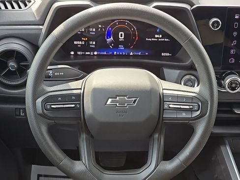 Used 2024 Chevrolet Colorado Trail Boss image 24