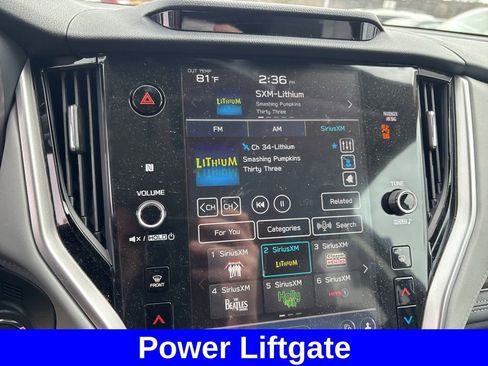 Used 2025 Subaru Outback Limited image 23