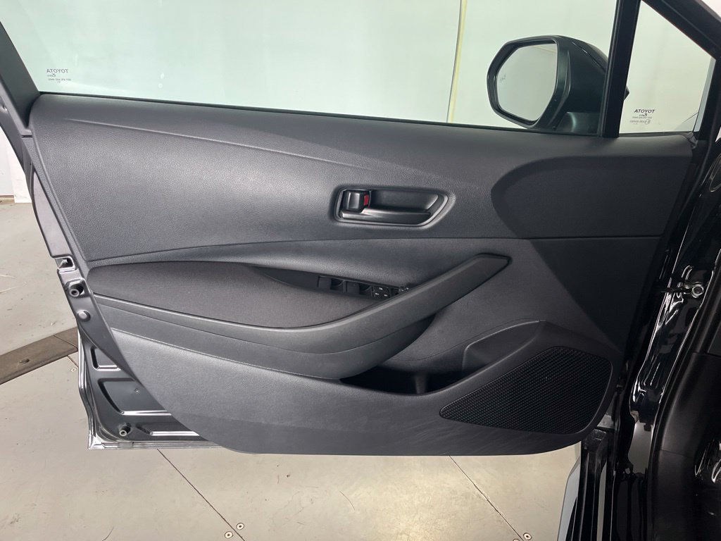 Used 2026 Toyota Corolla LE FWD image 25