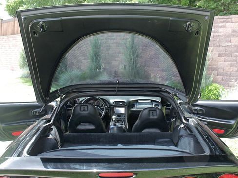 Used 1999 Chevrolet Corvette Coupe w/ Roof Pkg RWD image 40